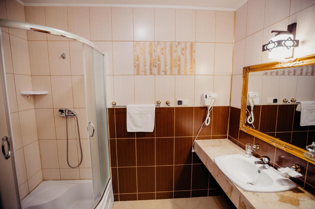 Hotel Korczowa Mlyny  Esterno foto
