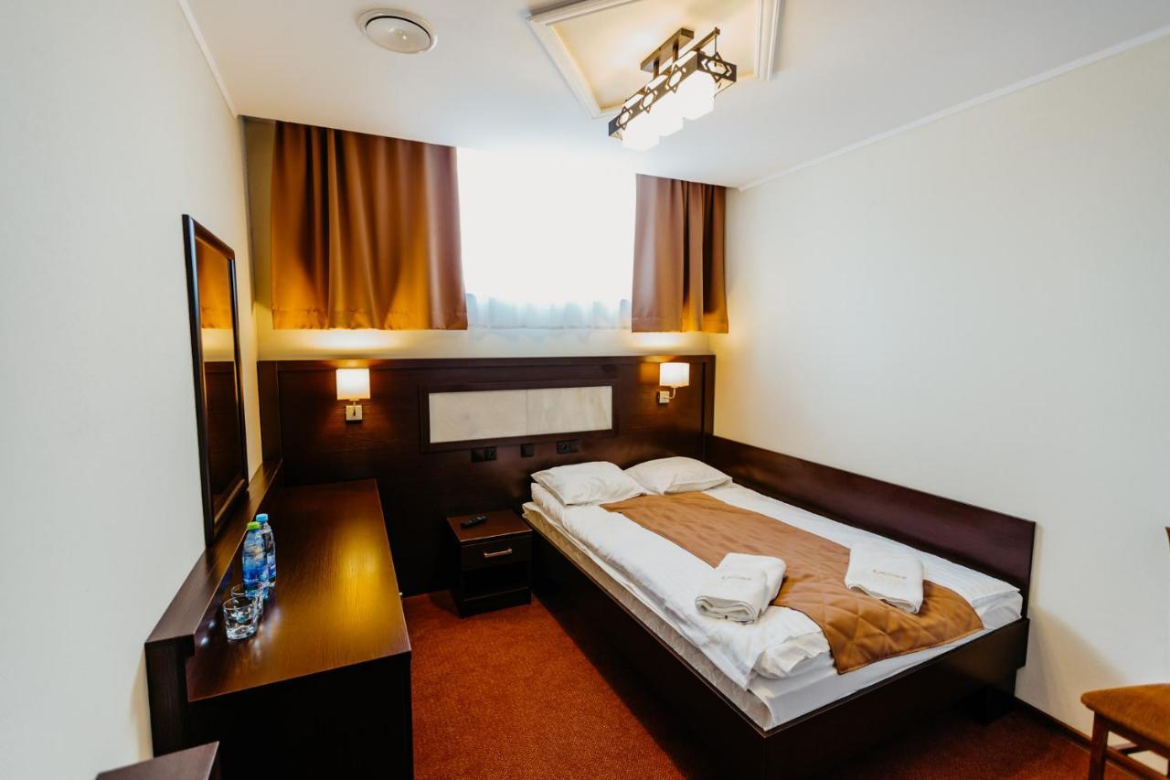Hotel Korczowa Mlyny  Esterno foto