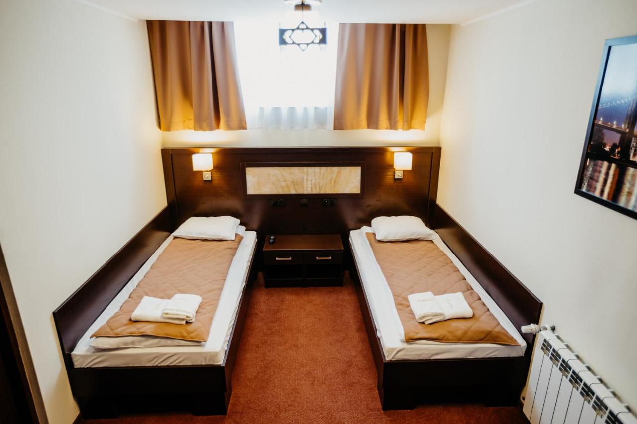 Hotel Korczowa Mlyny  Esterno foto