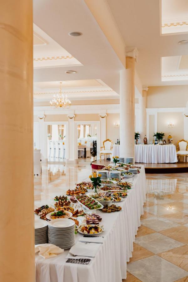 Hotel Korczowa Mlyny  Esterno foto