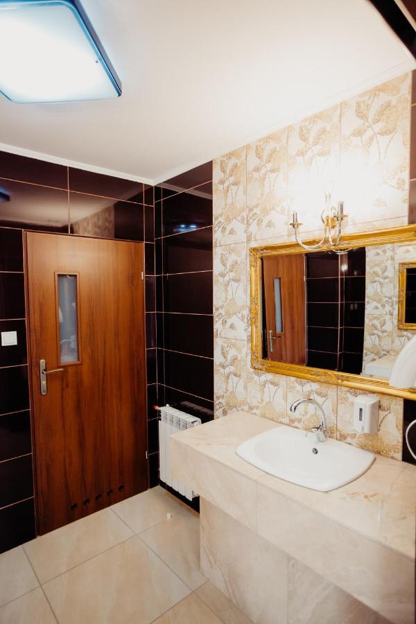 Hotel Korczowa Mlyny  Esterno foto